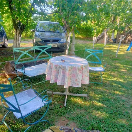 Noletov Vidikovac * Vrdnik